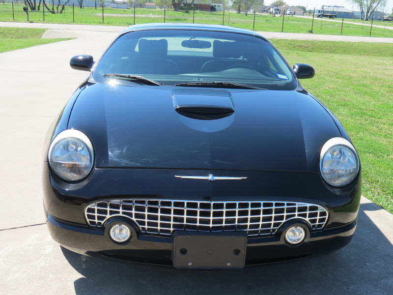 4th Image of a 2002 FORD THUNDERBIRD PREMIUM