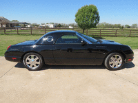 Image 4 of 9 of a 2002 FORD THUNDERBIRD PREMIUM