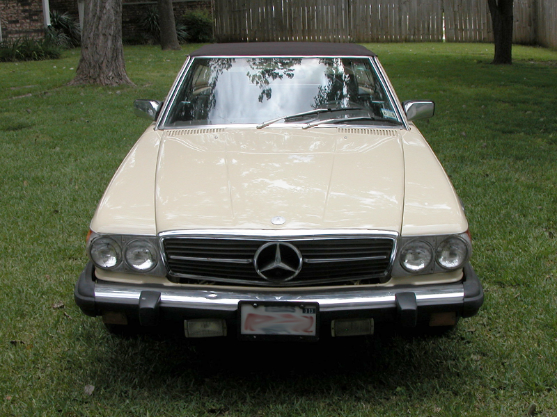 3rd Image of a 1982 MERCEDES-BENZ 380 380SL