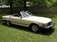 Image 1 of 8 of a 1982 MERCEDES-BENZ 380 380SL