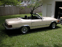 Image 2 of 8 of a 1982 MERCEDES-BENZ 380 380SL