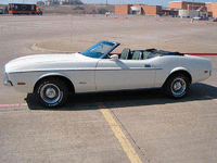 Image 1 of 10 of a 1972 FORD MUSTANG