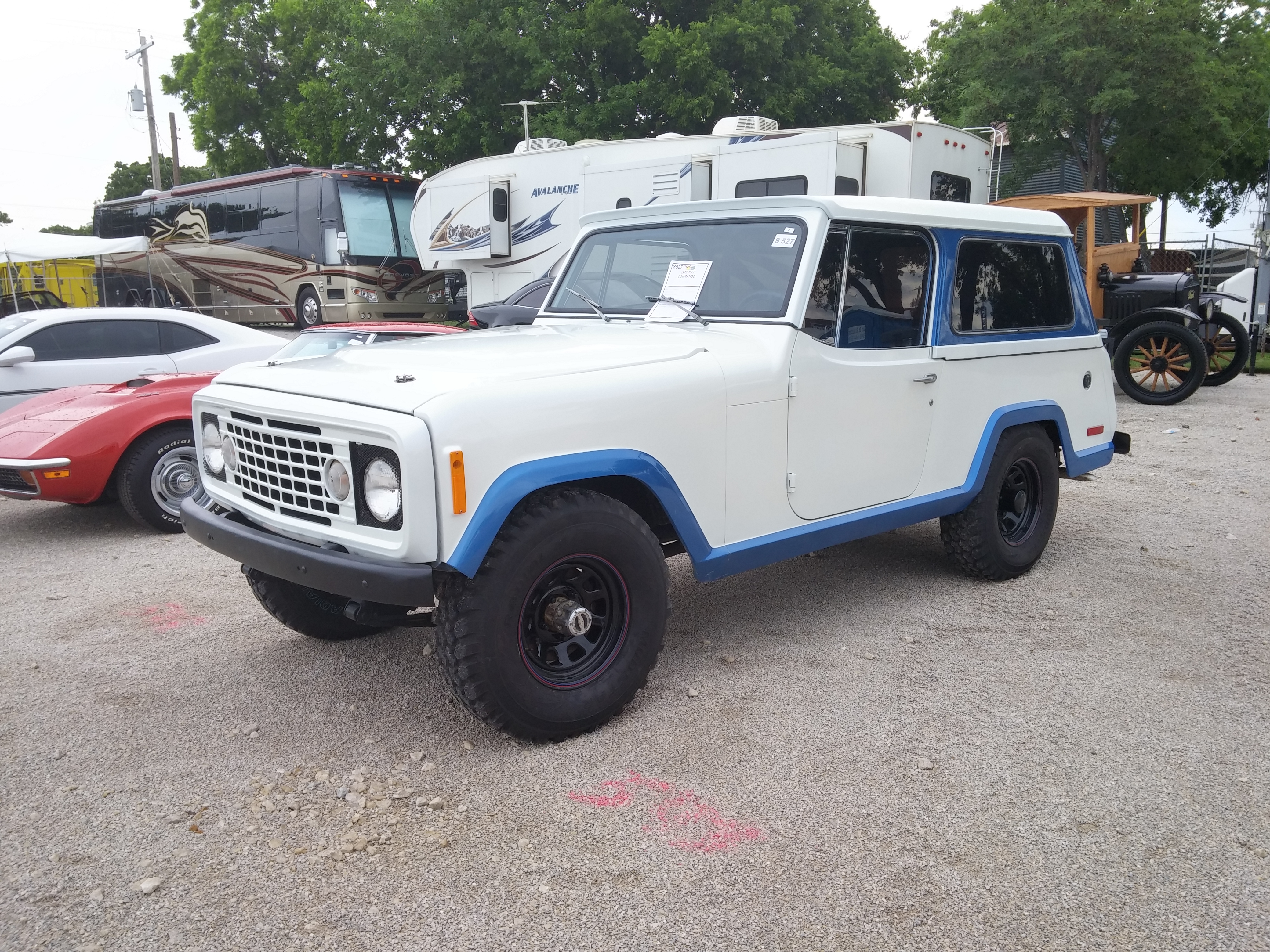 0th Image of a 1972 JEEP COMMANDO