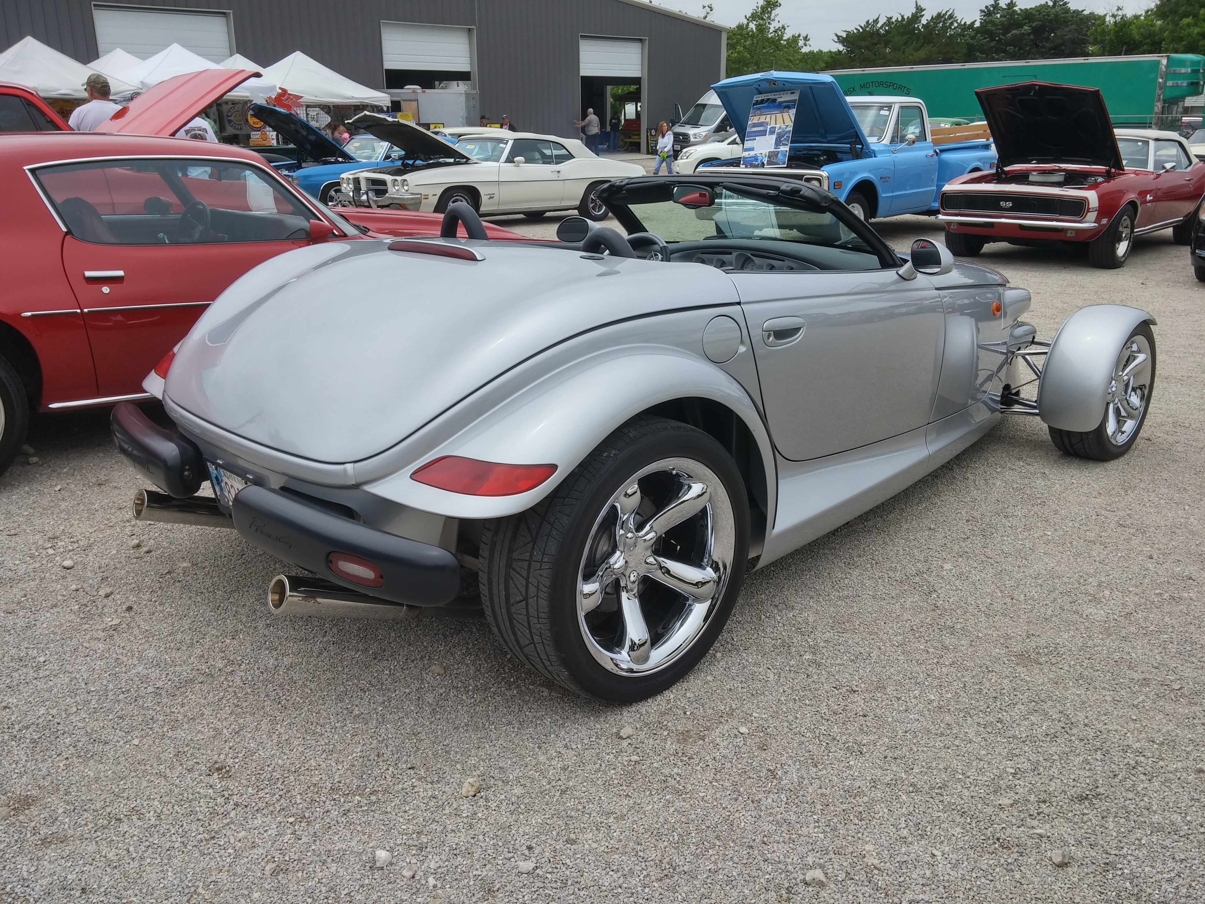 1st Image of a 2000 PLYMOUTH PROWLER