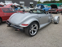 Image 2 of 4 of a 2000 PLYMOUTH PROWLER