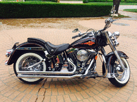 Image 2 of 14 of a 1994 HARLEY DAVIDSON FLSTC