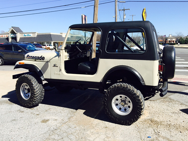 3rd Image of a 1984 JEEP CJ7 RENEGADE