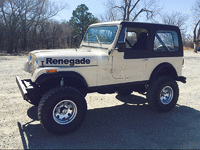 Image 2 of 15 of a 1984 JEEP CJ7 RENEGADE