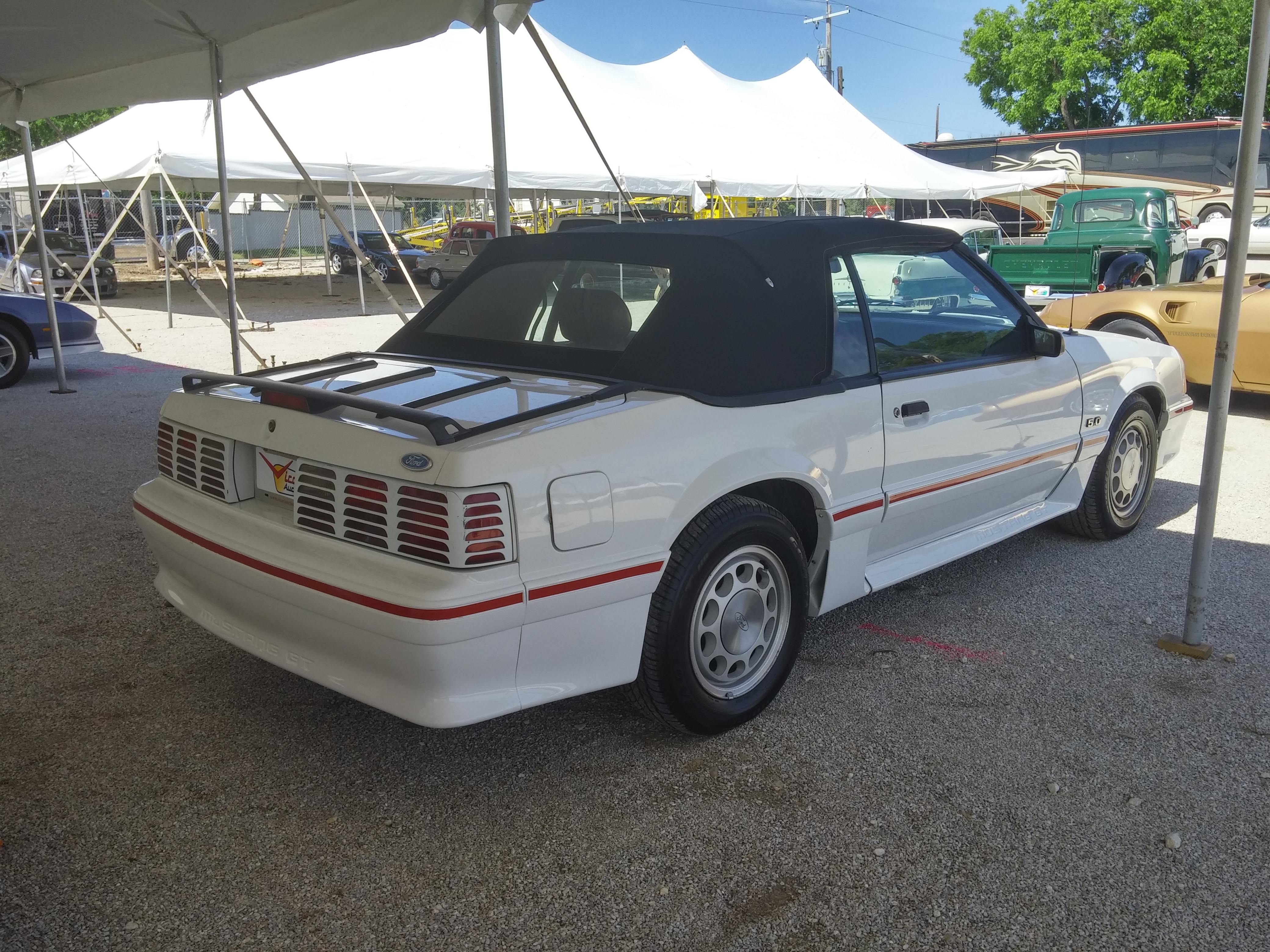 1st Image of a 1987 FORD MUSTANG GT