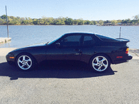 Image 4 of 15 of a 1988 PORSCHE 944 TURBO