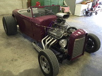 Image 6 of 18 of a 1932 FORD ROADSTER