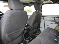 Image 18 of 25 of a 2013 JEEP WRANGLER