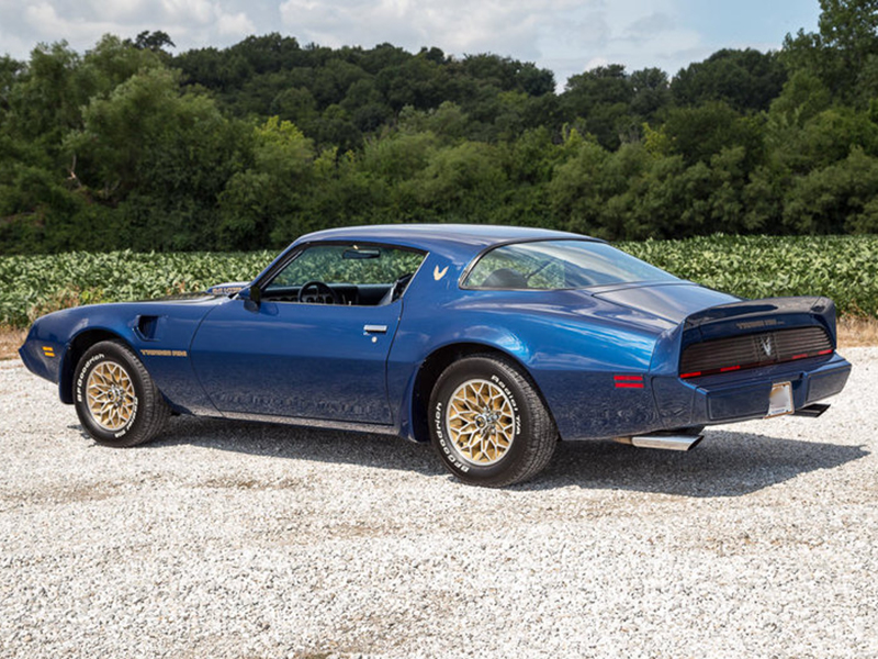 2nd Image of a 1981 PONTIAC FIREBIRD TRANS AM