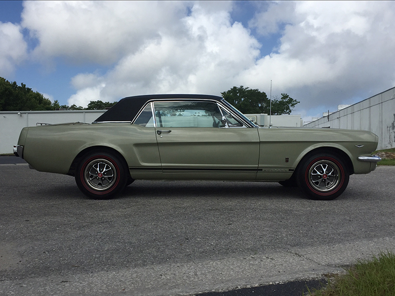 3rd Image of a 1966 FORD MUSTANG GT