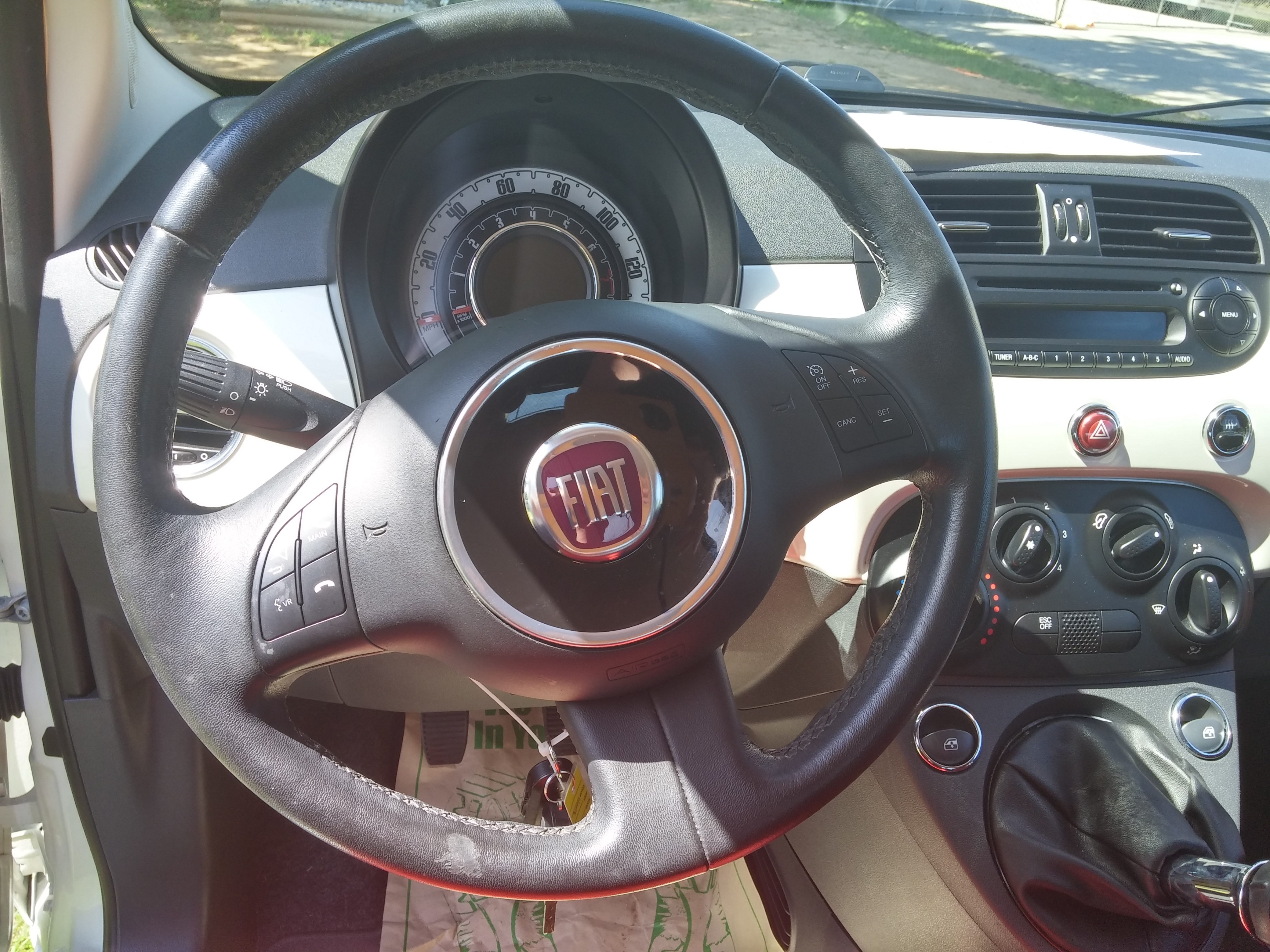 4th Image of a 2012 FIAT 500C POP