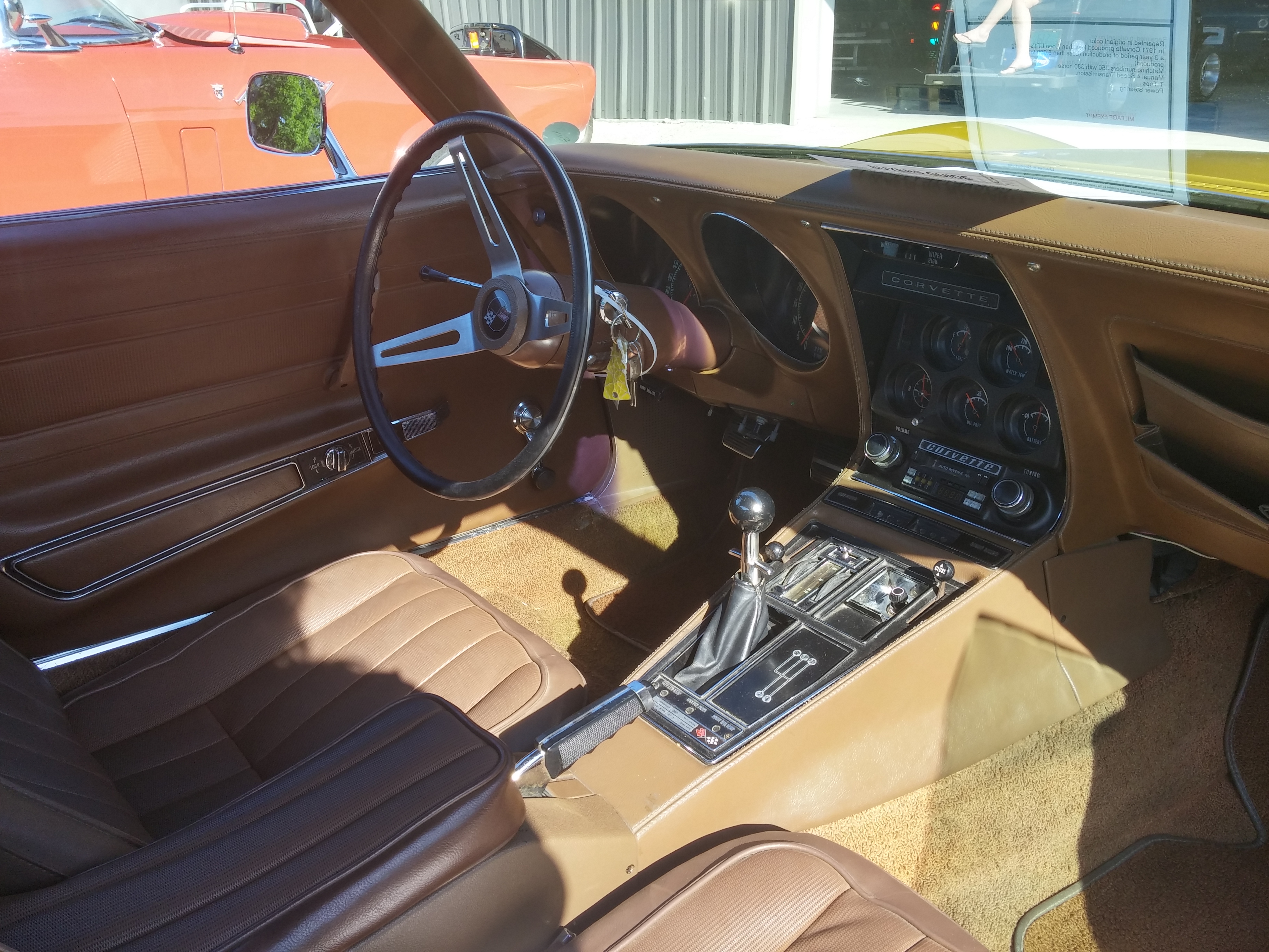 2nd Image of a 1971 CHEVROLET CORVETTE LT1