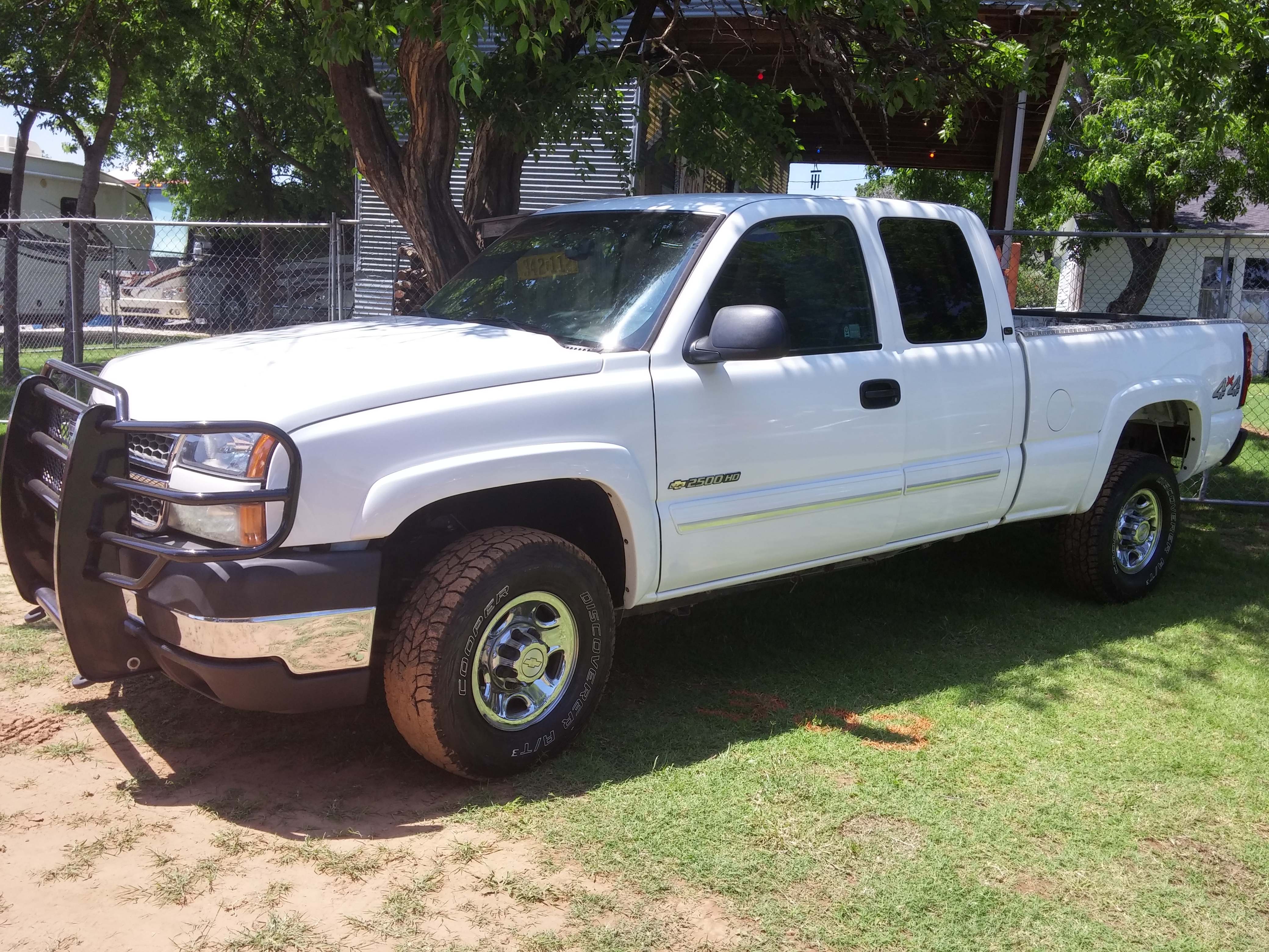 0th Image of a 2006 CHEVROLET SILVERADO 2500HD