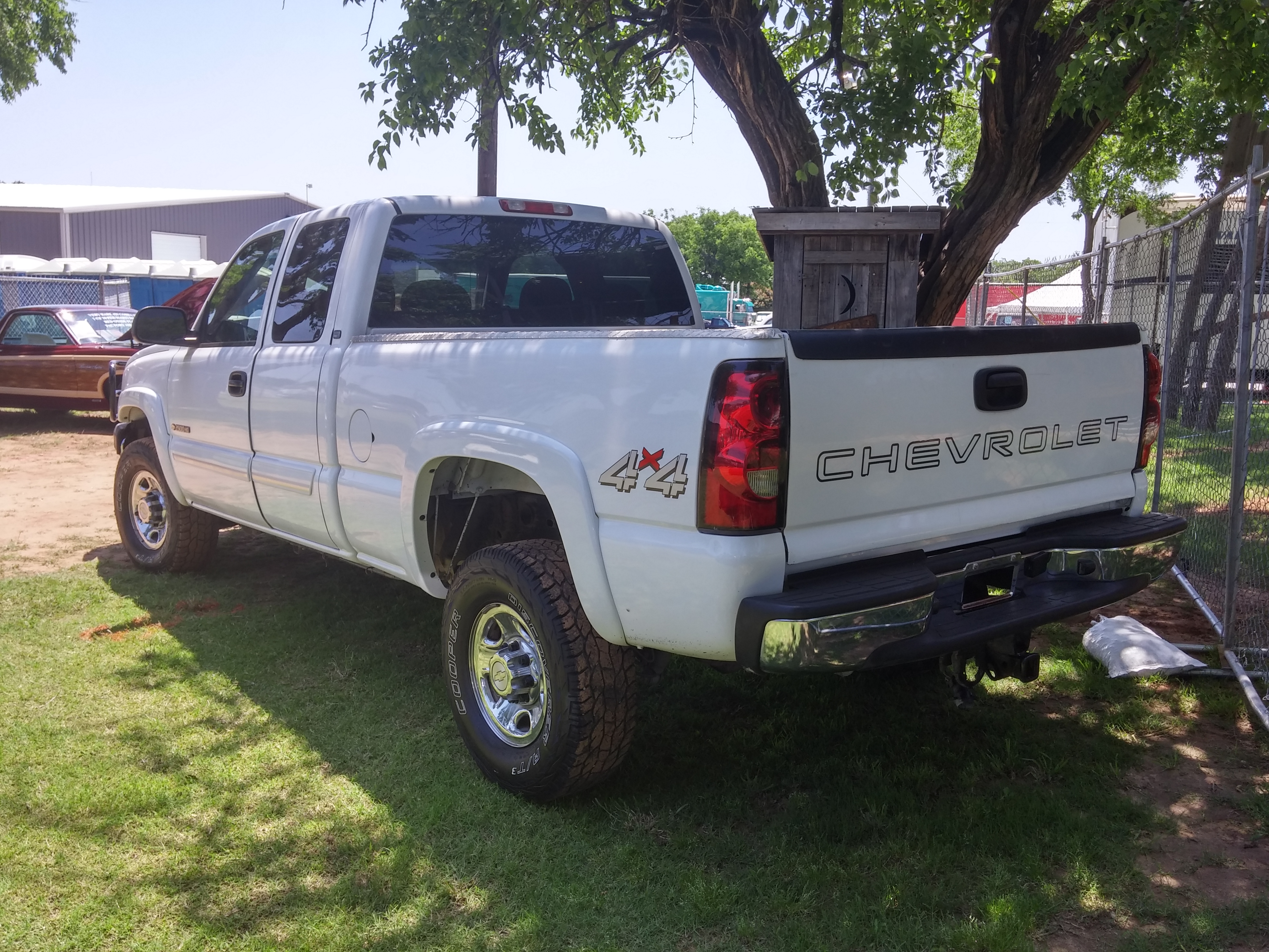 1st Image of a 2006 CHEVROLET SILVERADO 2500HD