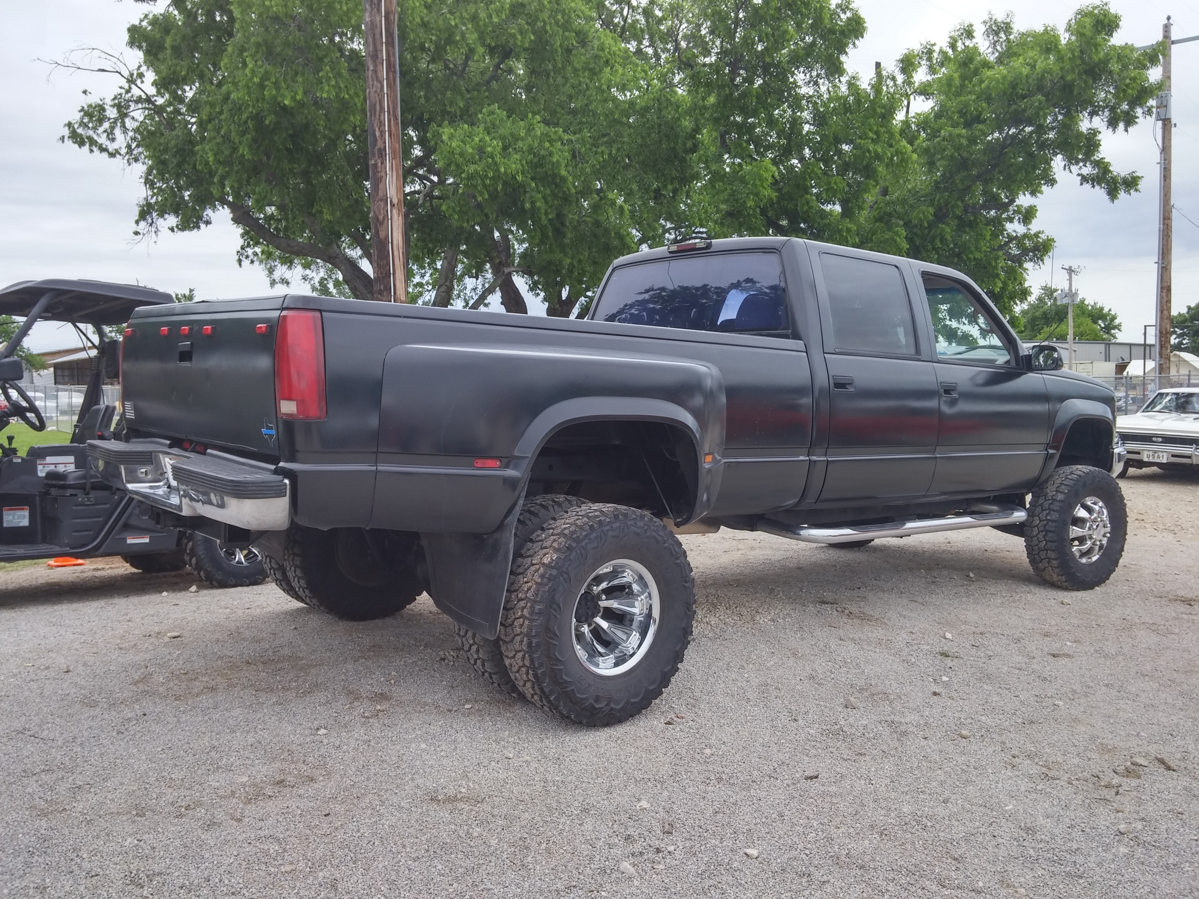 1st Image of a 1996 GMC SIERRA K3500 SLE