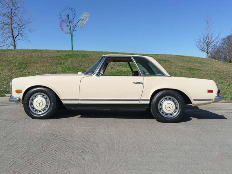 3rd Image of a 1969 MERCEDES BENZ 280SL