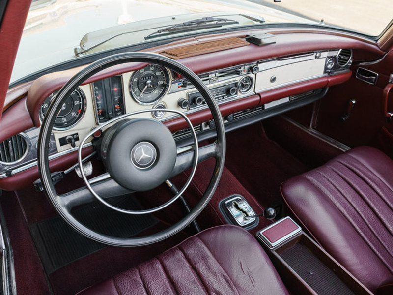 12th Image of a 1969 MERCEDES BENZ 280SL