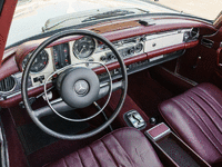 Image 13 of 25 of a 1969 MERCEDES BENZ 280SL