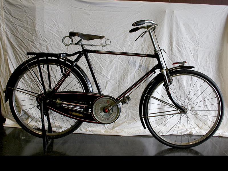 0th Image of a N/A SANGEN WORKS CHORUS BLACK BICYCLE