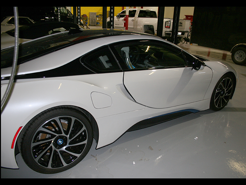 9th Image of a 2015 BMW I8