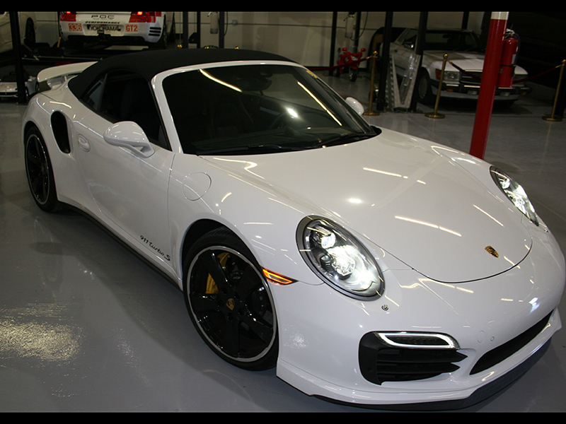 0th Image of a 2015 PORSCHE 911 TURBO