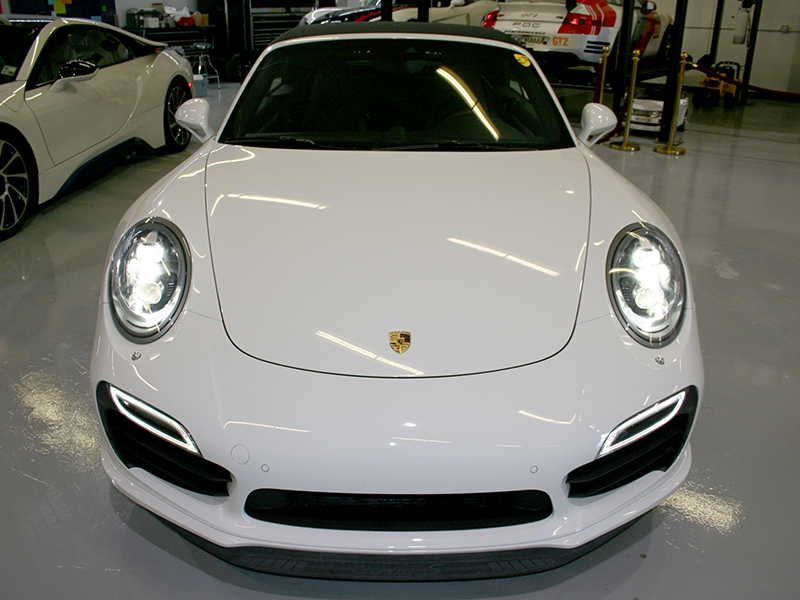 2nd Image of a 2015 PORSCHE 911 TURBO