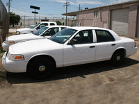 Image 1 of 2 of a 2008 FORD CROWN VICTORIA POLICE INTERCEPTOR