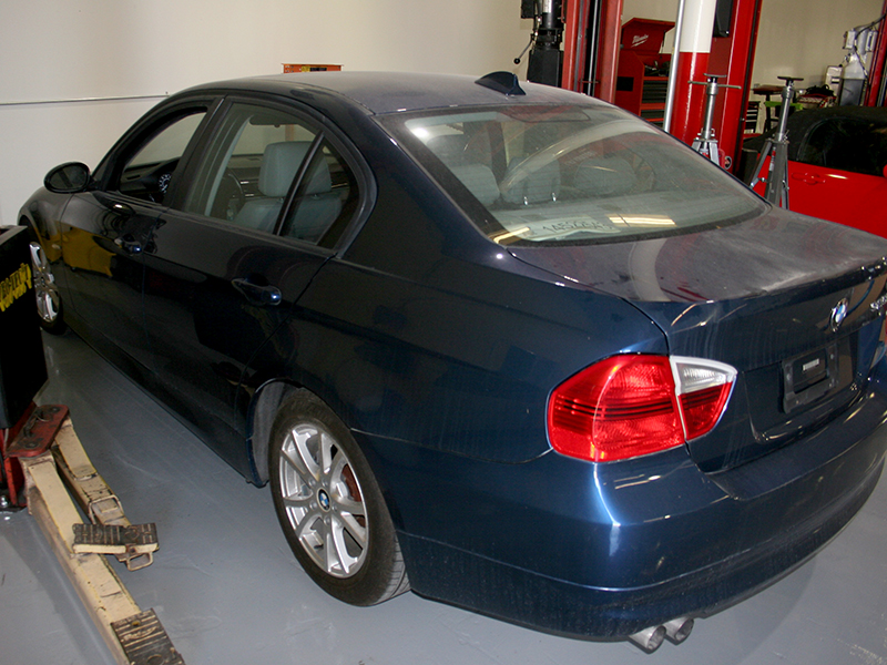 1st Image of a 2006 BMW 3 SERIES 325I