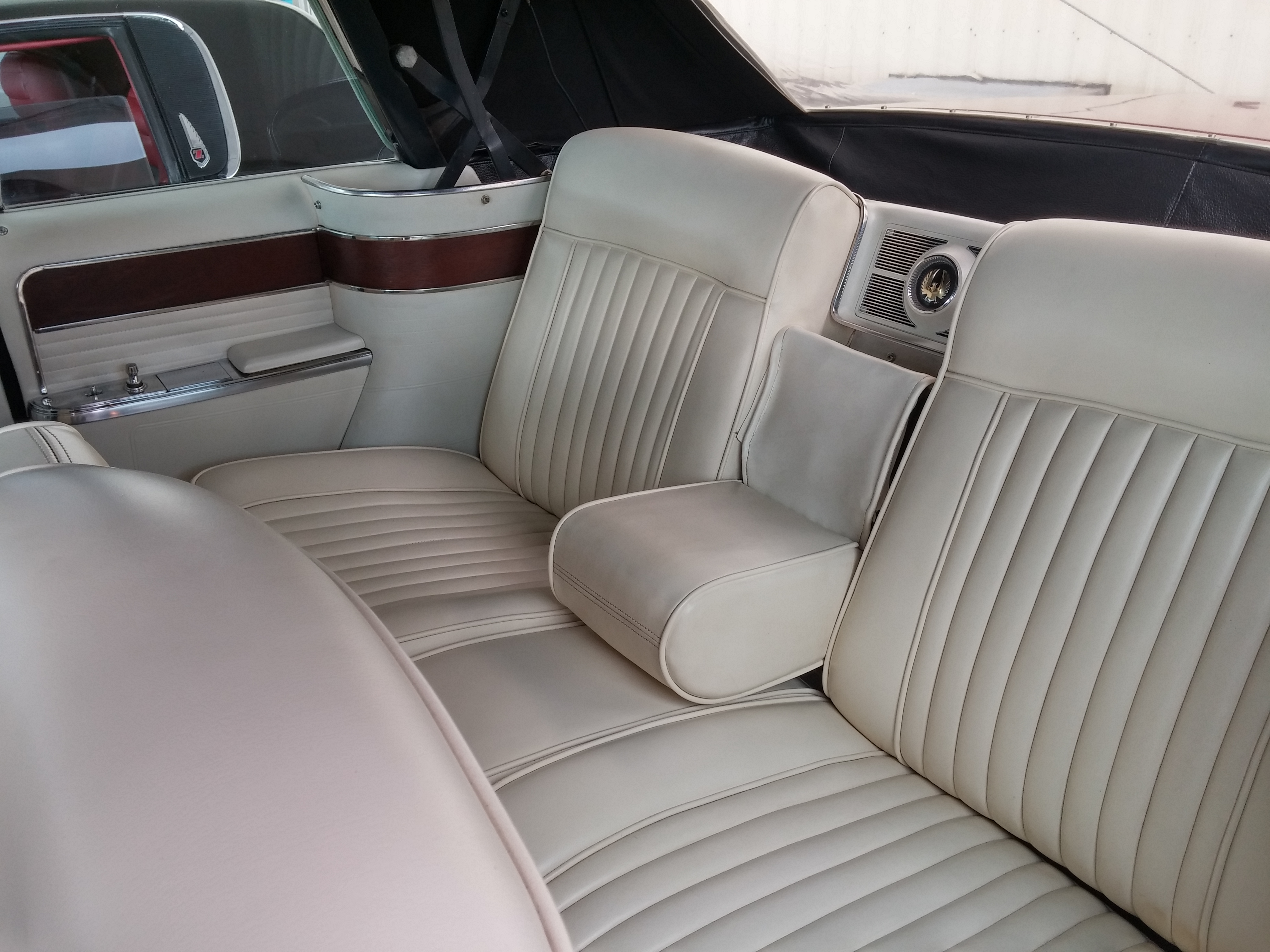 5th Image of a 1966 IMPERIAL IMPERIAL CROWN