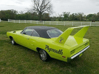 Image 3 of 6 of a 1970 PLYMOUTH ROADRUNNER SUPERBIRD