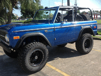 Image 6 of 11 of a 1974 FORD BRONCO