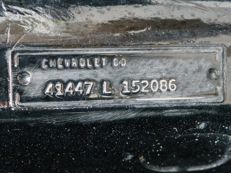 3rd Image of a 1964 CHEVROLET IMPALA
