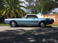 Image 3 of 10 of a 1967 MERCURY COUGAR