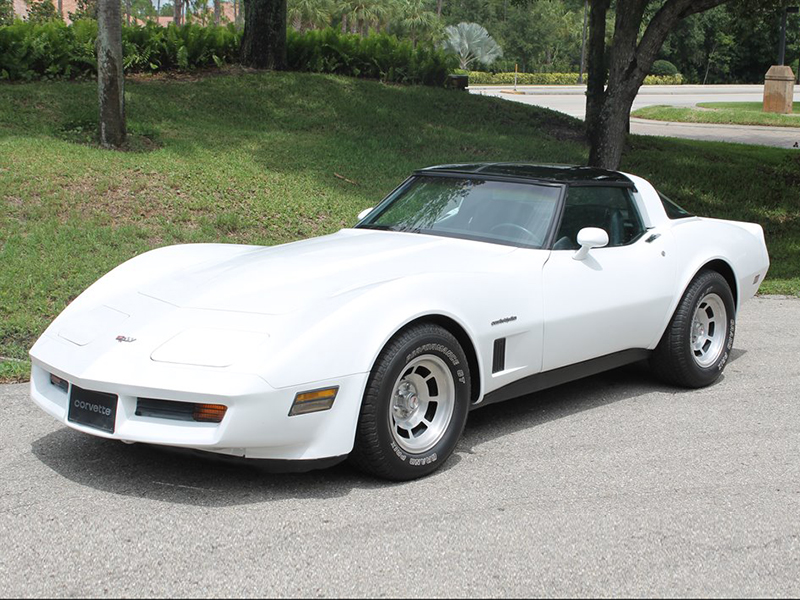 0th Image of a 1982 CHEVROLET CORVETTE