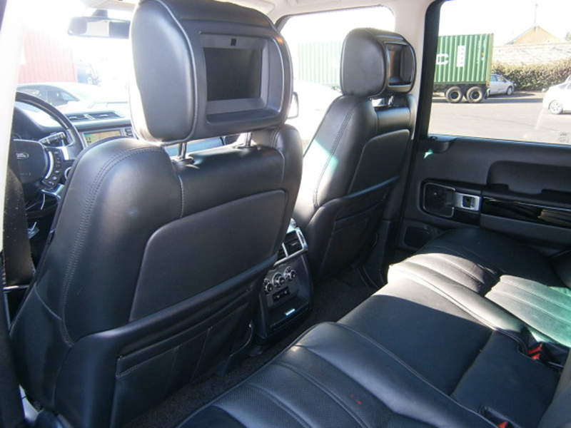 2nd Image of a 2009 LAND ROVER RANGE ROVER SC