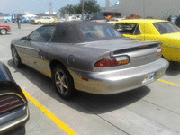 Image 2 of 5 of a 2000 CHEVROLET CAMARO