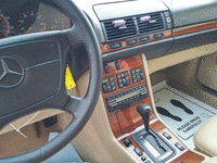 Image 6 of 7 of a 1993 MERCEDES-BENZ 400 400SEL