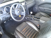 Image 3 of 5 of a 2007 FORD MUSTANG GT