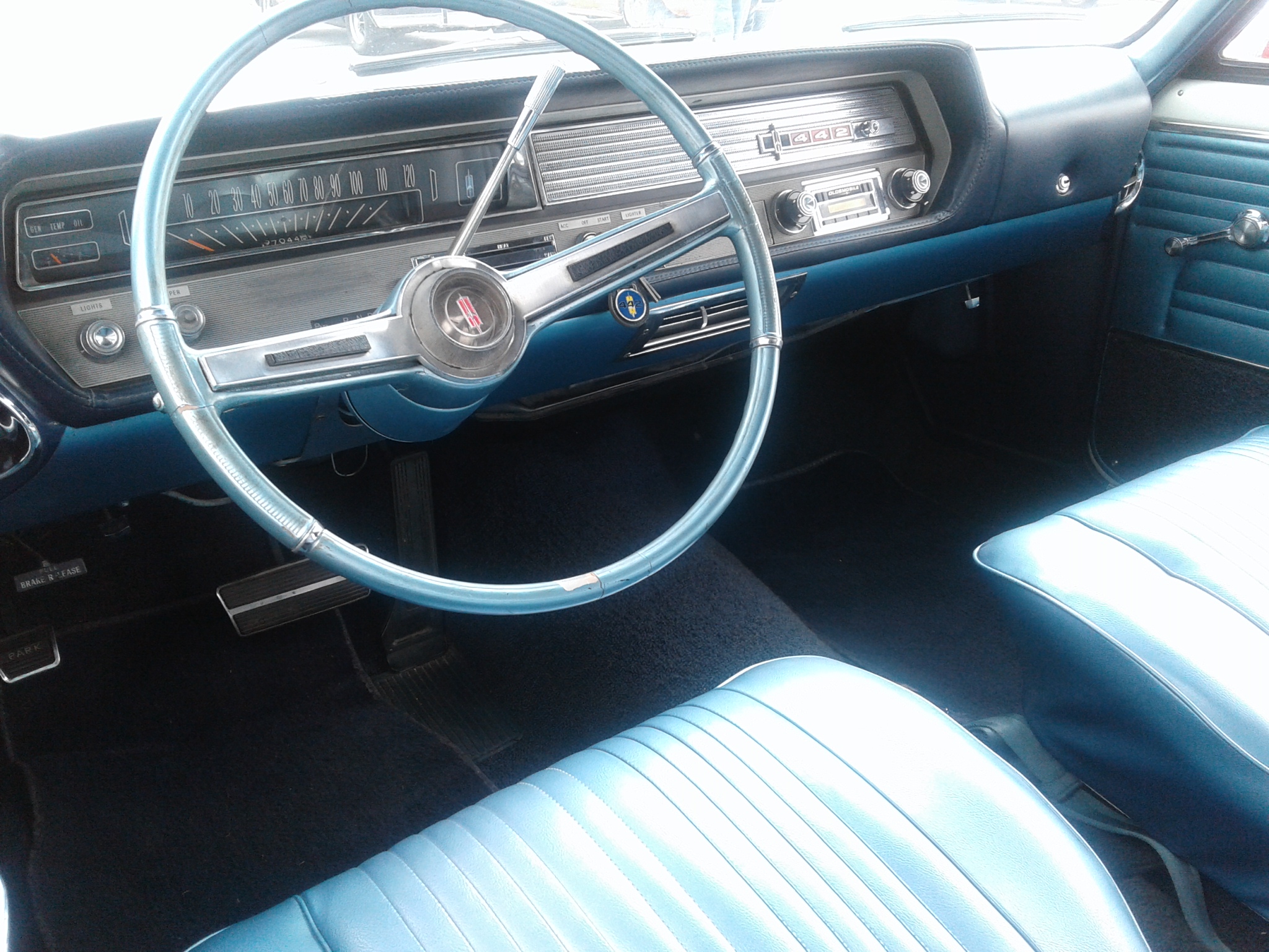 2nd Image of a 1965 OLDSMOBILE CUTLASS 442