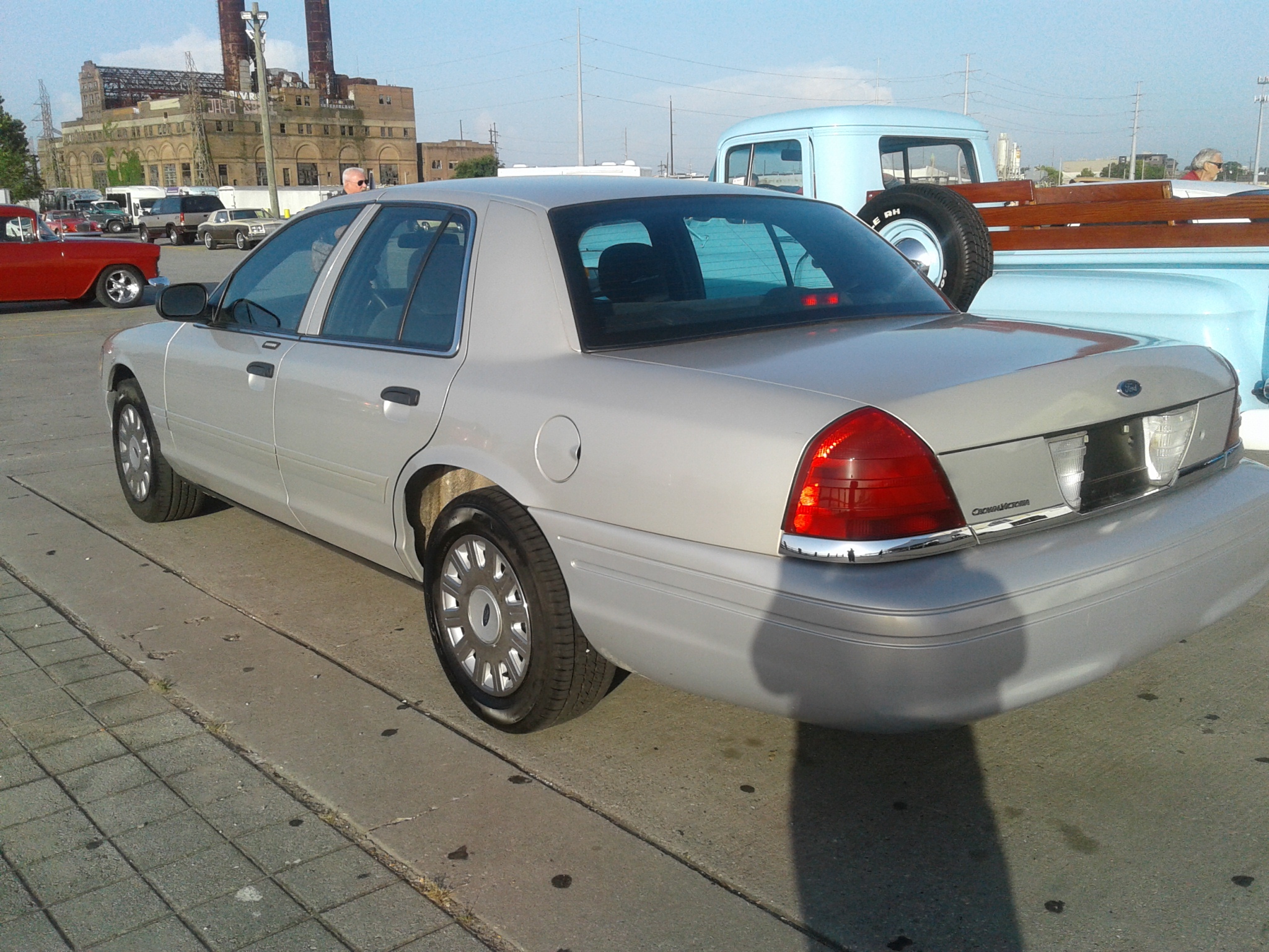 1st Image of a 2007 FORD CROWN VICTORIA