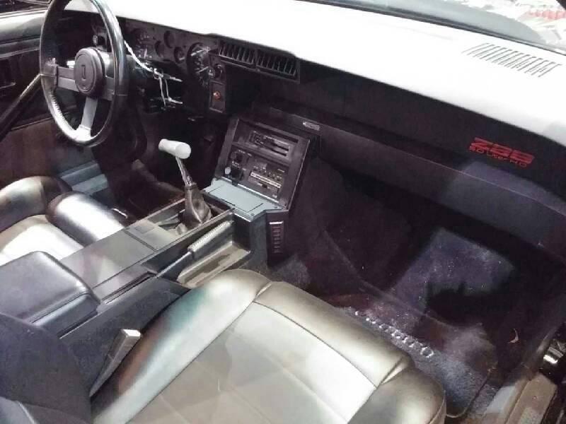 1st Image of a 1984 CHEVROLET CAMARO