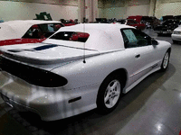 Image 2 of 5 of a 1994 PONTIAC FIREBIRD