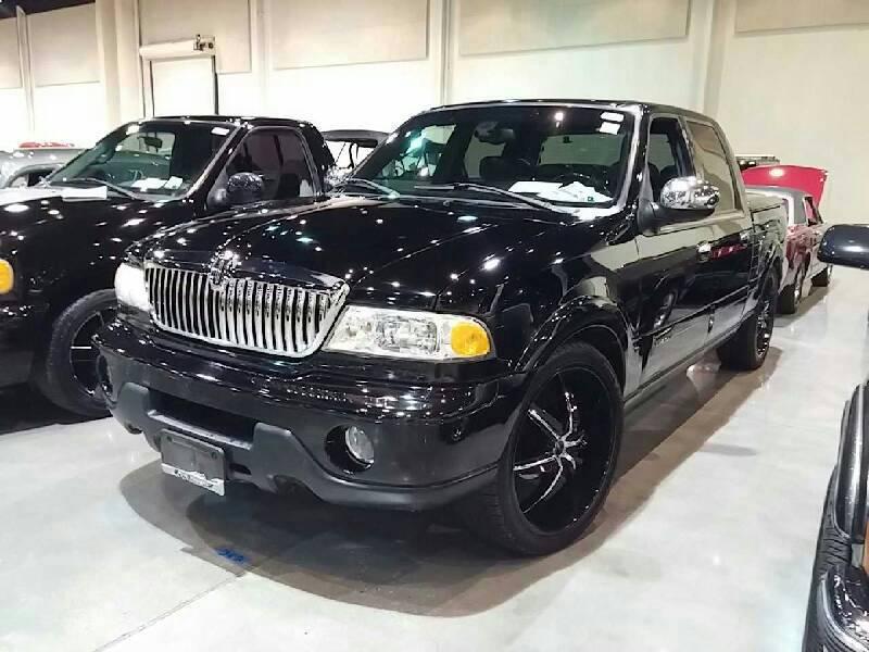 0th Image of a 2002 LINCOLN BLACKWOOD