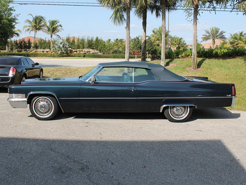 3rd Image of a 1970 CADILLAC DEVILLE