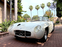 Image 16 of 27 of a 1988 MERCEDES-BENZ 300SLR