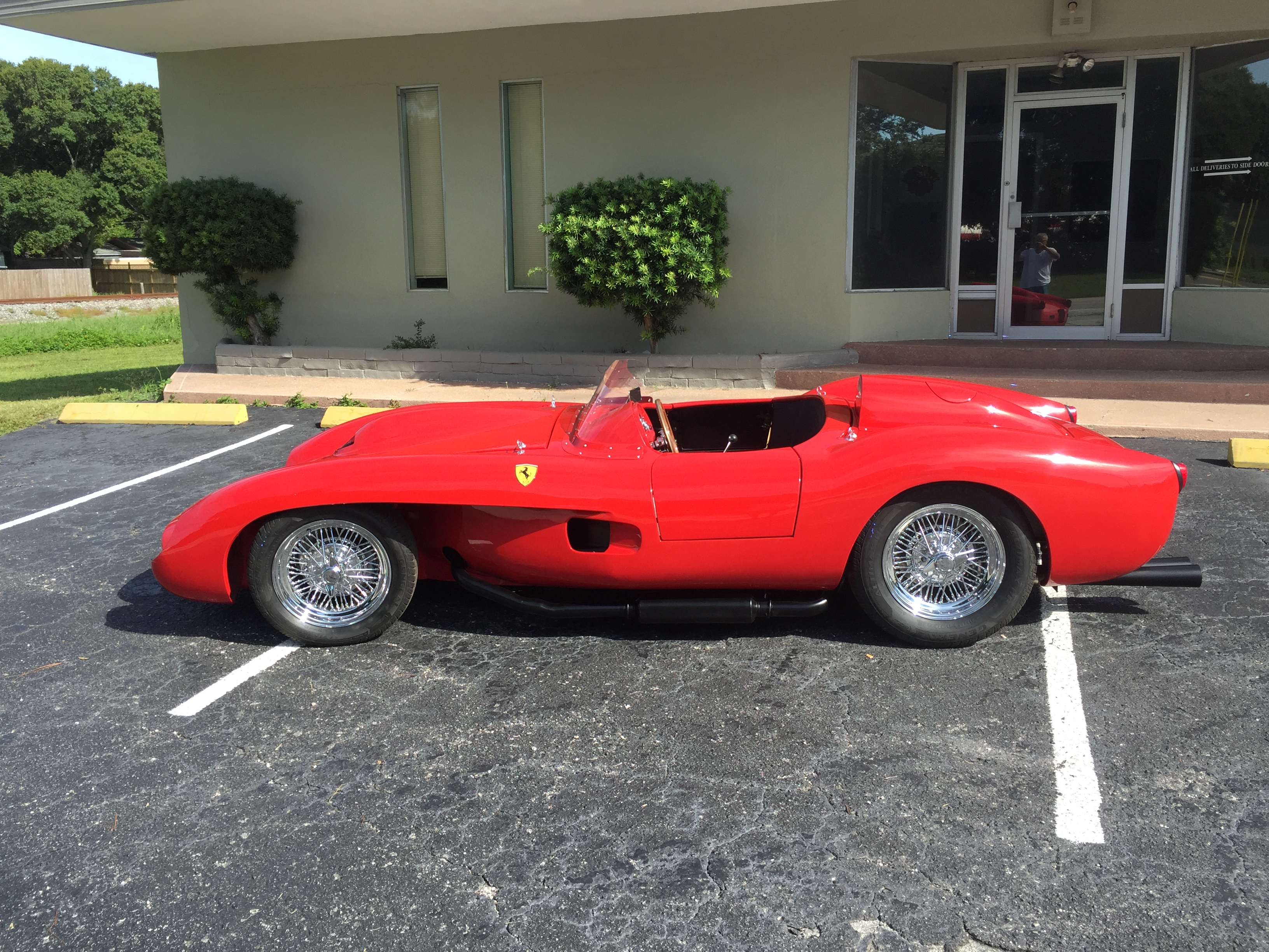 7th Image of a 1982 FERRARI PONTOON TESTA ROSSA